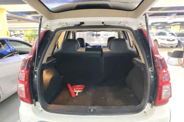 东风风行 景逸X3 2015款 1.5L 舒适型局部细节23