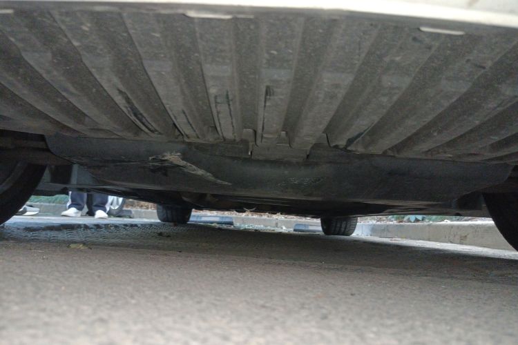 奔驰E级(进口) 2014款 E 200 轿跑版局部细节9008