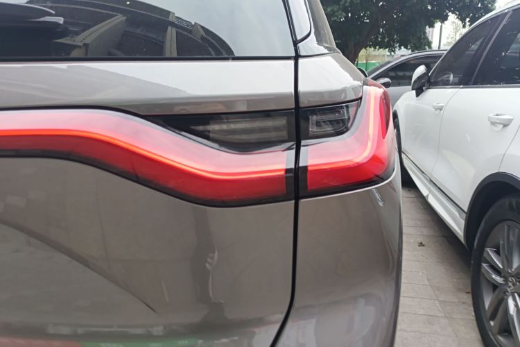 蔚来ES8 2020款 580KM 签名版 六座版车身外观6004