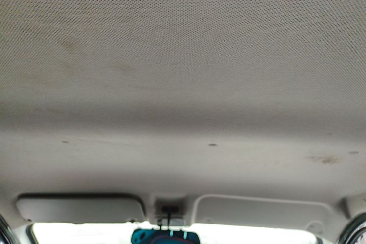 五菱汽车 五菱扬光 2024款 300KM 舒适型客车版 75kW中控内饰22