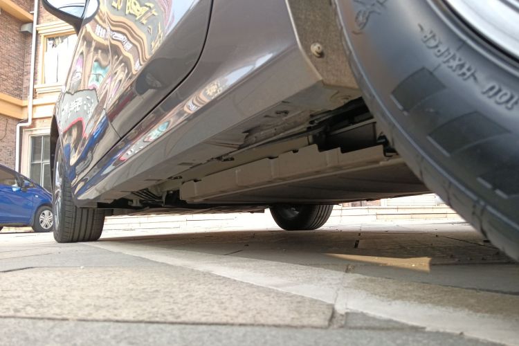 比亚迪 秦PLUS 2024款 荣耀版 DM-i 120KM领先型局部细节9002