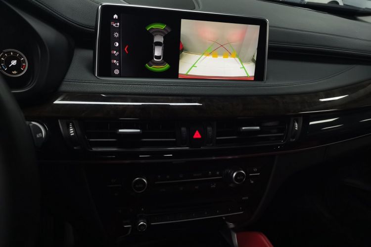 宝马X6 2018款 xDrive28i中控内饰16