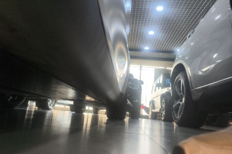 特斯拉 Model Y 2023款 长续航全轮驱动版局部细节9002