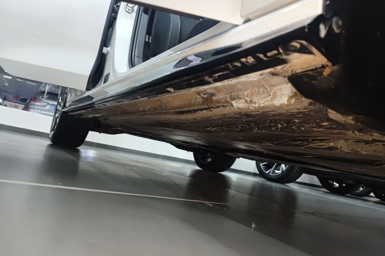 大众 高尔夫 2023款 改款 280TSI DSG R-Line局部细节9001