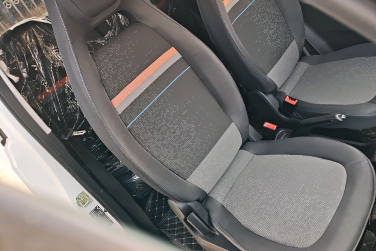 五菱汽车 宏光MINIEV 2022款 自在款 磷酸铁锂局部细节41