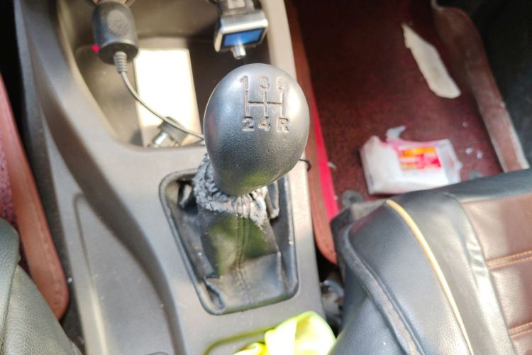 五菱汽车 五菱荣光V 2018款 1.5L标准型中控内饰18