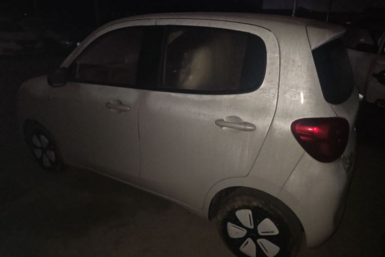 五菱汽车 宏光MINIEV 2025款 四门版 进阶款车身外观6003