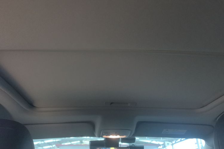 雪铁龙C5 2017款 350THP 自动豪华型中控内饰22