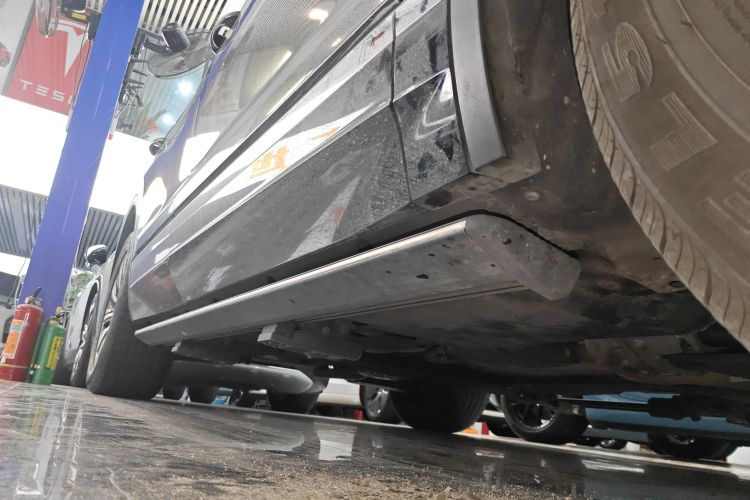 大众 途锐新能源 2021款 eHybrid局部细节9001