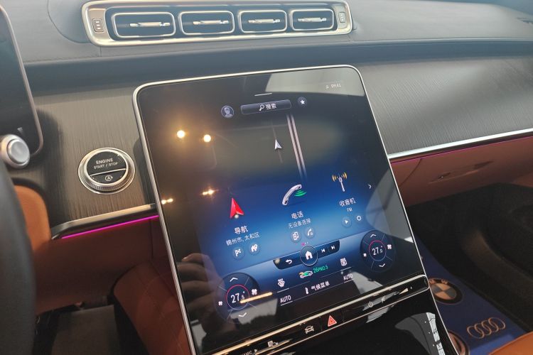 奔驰S级 2021款 S 400 L 商务型中控内饰16