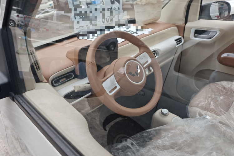 五菱汽车 宏光MINIEV 2024款 第三代 215km 青春版中控内饰13