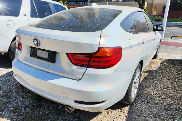 宝马3系GT 2014款 320i 领先型车身外观6005