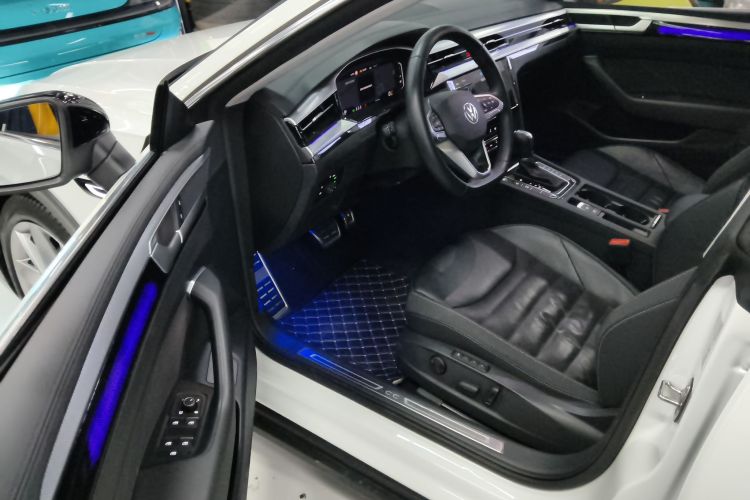 一汽-大众CC 2023款 猎装车 380TSI 猎心版中控内饰7003