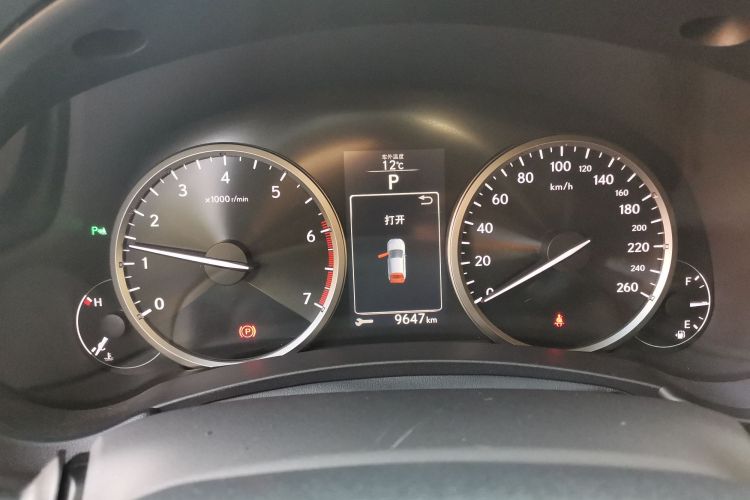 雷克萨斯NX 2015款 200t 全驱 锋尚版中控内饰14