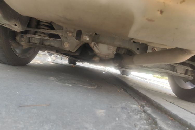 宝马3系 2017款 320i M运动型局部细节9006