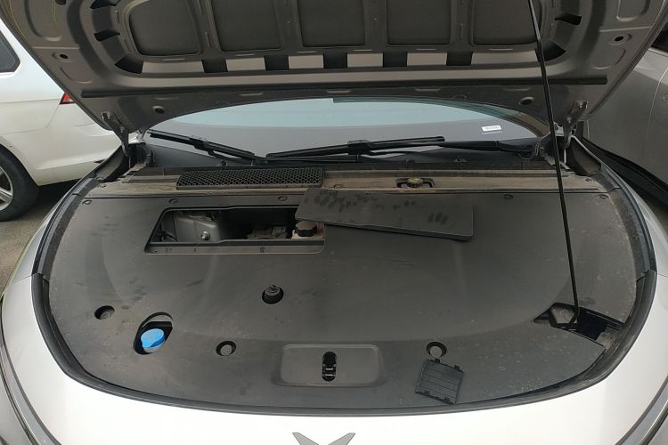 小鹏P7+ 2024款 长续航 Max机舱底盘24