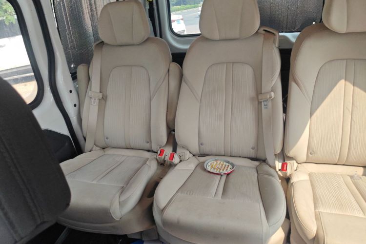 福特 新世代全顺 2016款 2.2T短轴6座中顶多功能车中控内饰7004