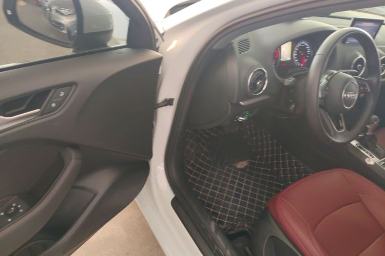 奥迪A3 2020款 改款 Limousine 35 TFSI 进取型 国VI中控内饰20