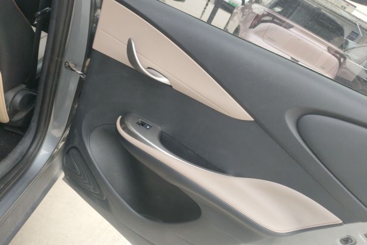 比亚迪 海豚 2023款 420km 自由版中控内饰45