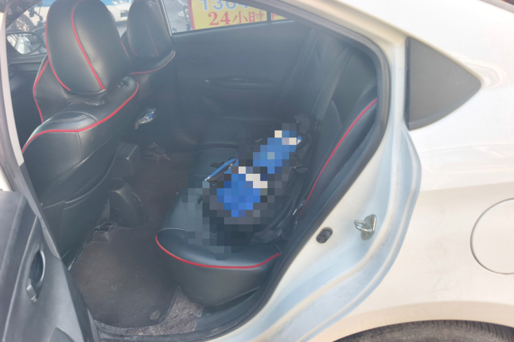 丰田 威驰 2019款 1.5L CVT创行版中控内饰21