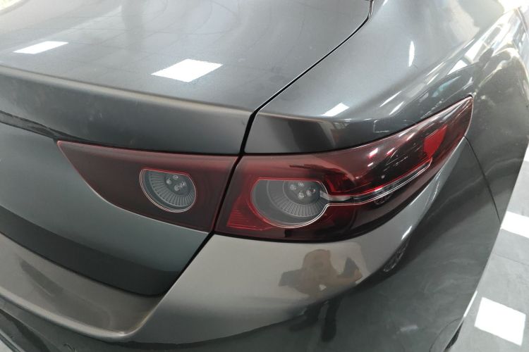 马自达3 昂克赛拉 2020款 1.5L 自动质美版车身外观9