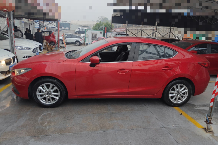 马自达3 昂克赛拉 2016款 三厢 1.5L 自动舒适型车身外观4