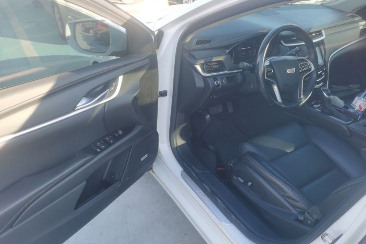 凯迪拉克XTS 2018款 28T 技术型中控内饰20