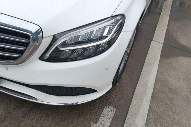 奔驰C级 2020款 C 260 L局部细节36