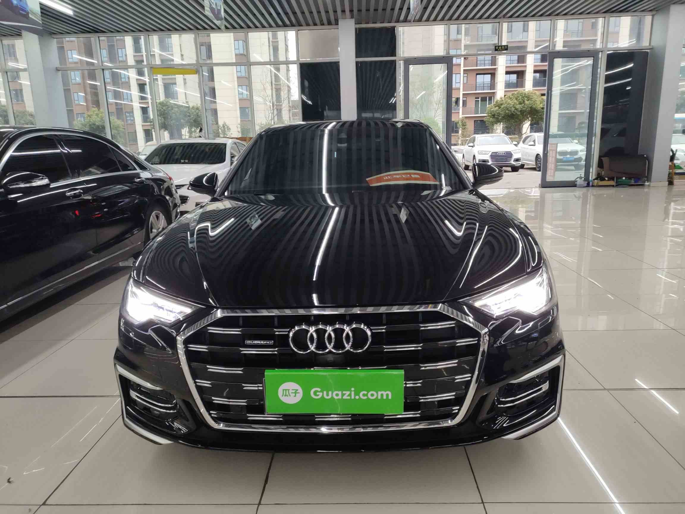 奥迪A6L 2024款 45 TFSI quattro 臻选动感型(1)