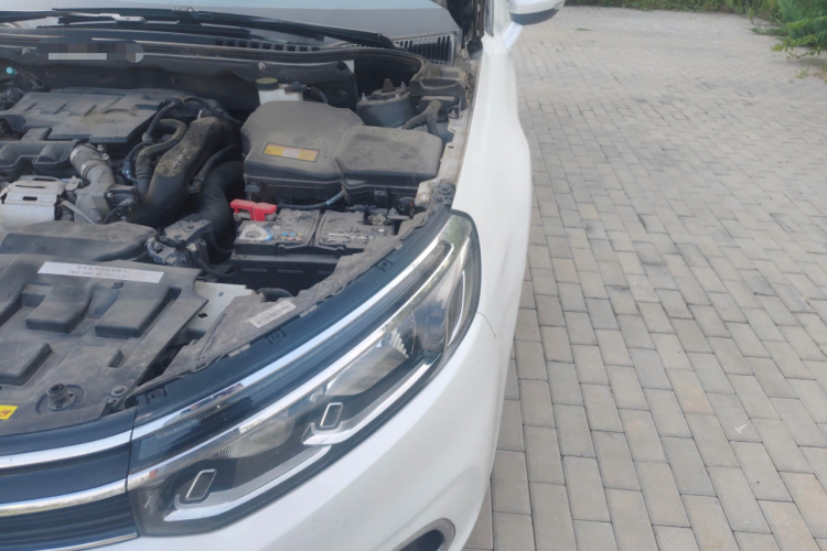 雪铁龙C5 2017款 350THP 自动豪华型局部细节9004