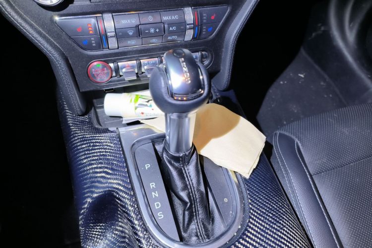 福特 Mustang 2018款 2.3L EcoBoost中控内饰18