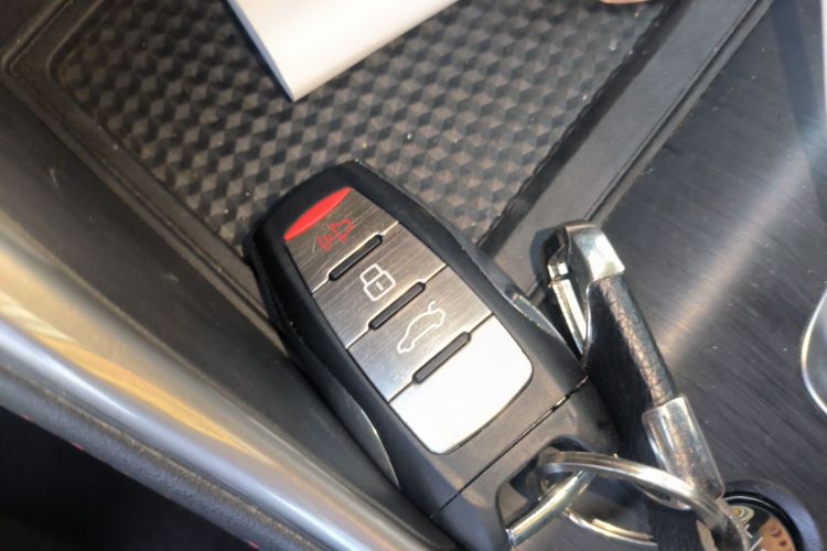 哈弗H6 2021款 国潮版 1.5GDIT 自动冠军版中控内饰11