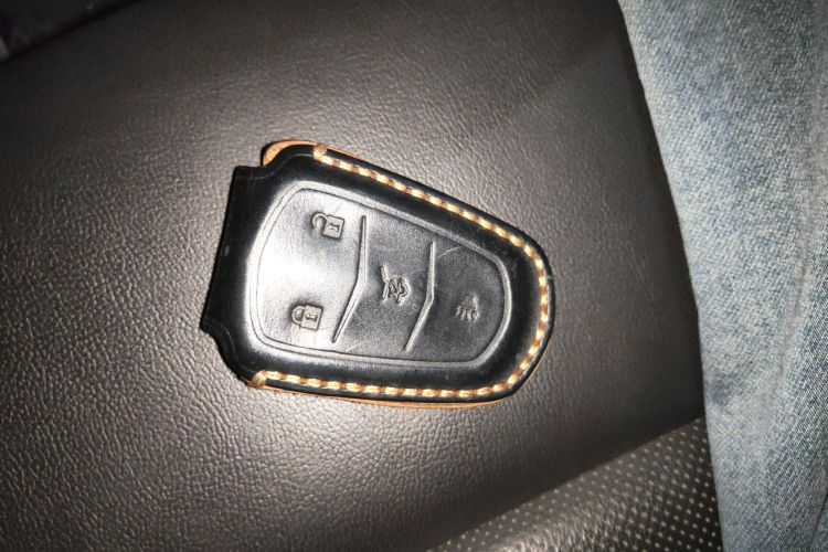 凯迪拉克XT6 2020款 28T 七座豪华运动型至享安全版中控内饰11