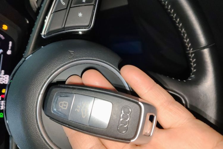 奥迪A3 2021款 Sportback 35 TFSI 时尚运动型中控内饰11