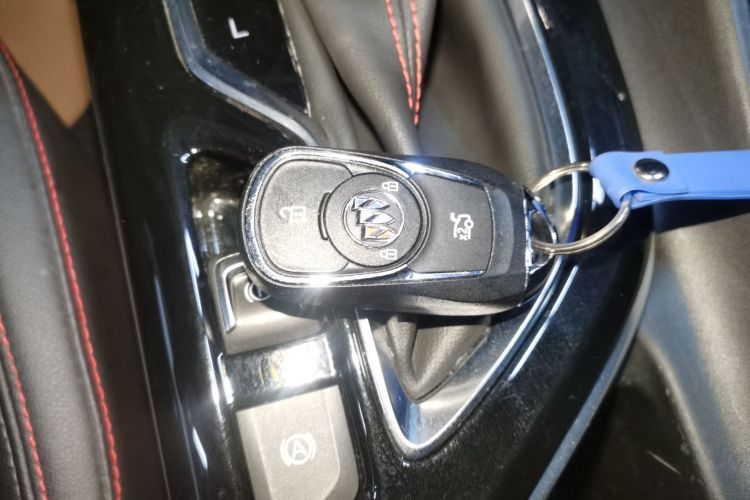 别克 威朗 2022款 Pro GS 追风版中控内饰11