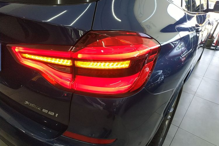 宝马X3 2020款  xDrive28i M运动套装车身外观6006