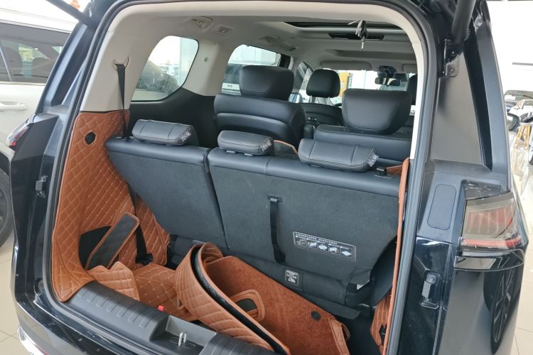 广汽传祺 传祺E8新能源 2024款 150km MAX+机舱底盘23