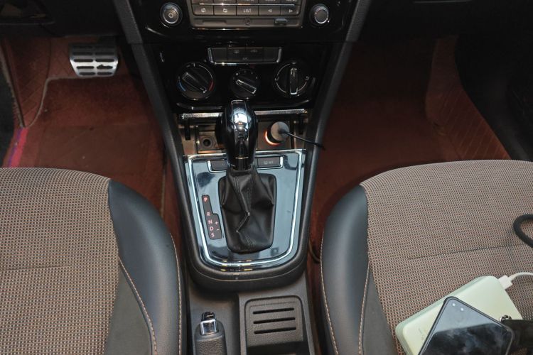 大众 C-TREK蔚领 2017款 1.6L 自动舒适型中控内饰18