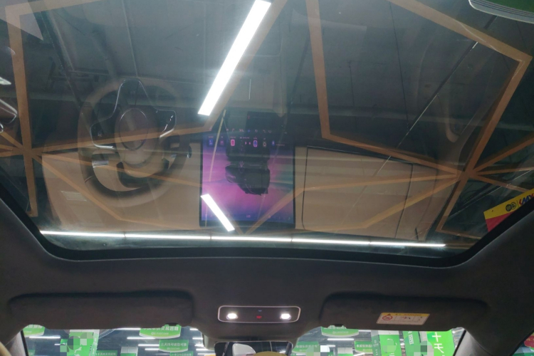 鸿蒙智行 智界R7 2024款 纯电 802km Max中控内饰22