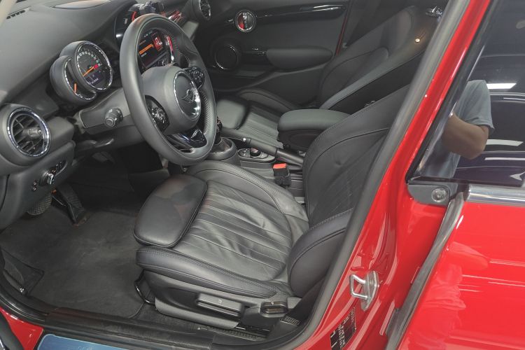 MINI 2018款 2.0T COOPER S 艺术家 五门版局部细节19