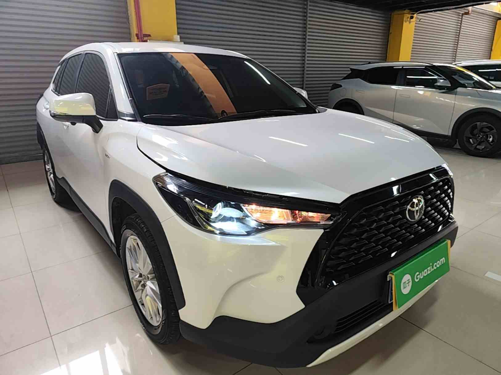 丰田 卡罗拉锐放 2024款 2.0L 智能电混双擎 先锋版(5)