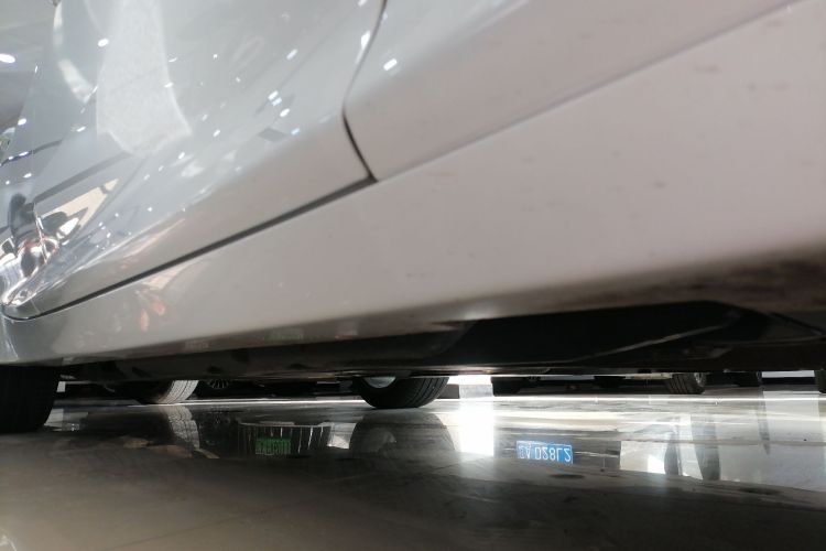 凯迪拉克CT5 2020款 28T 时尚型局部细节9001