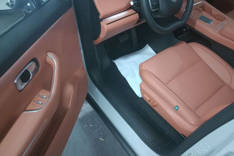 零跑汽车 零跑C10 2026款 605激光雷达版中控内饰20