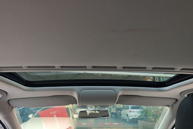 大众 Polo 2013款 1.6L 自动豪华版中控内饰22