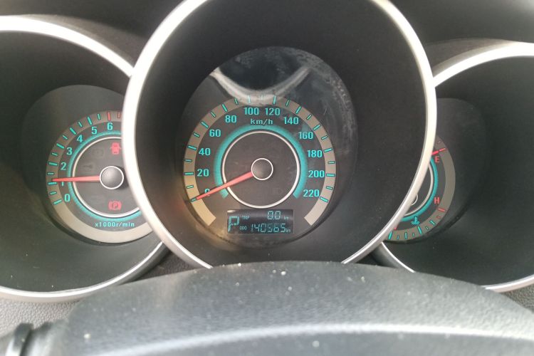 长安 逸动 2014款 1.6L 自动豪华型局部细节14