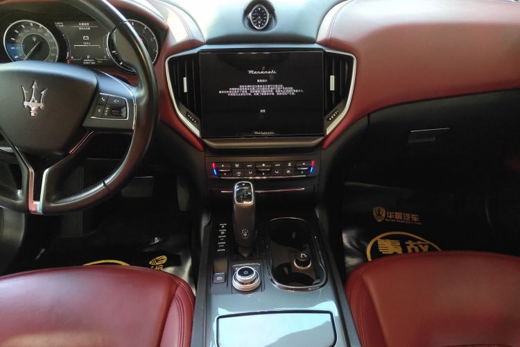 玛莎拉蒂 Ghibli 2021款 2.0T 锋芒版局部细节16