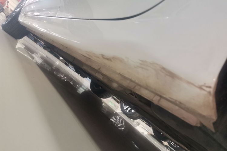 荣威i5 2021款 1.5L CVT铂金版局部细节9002