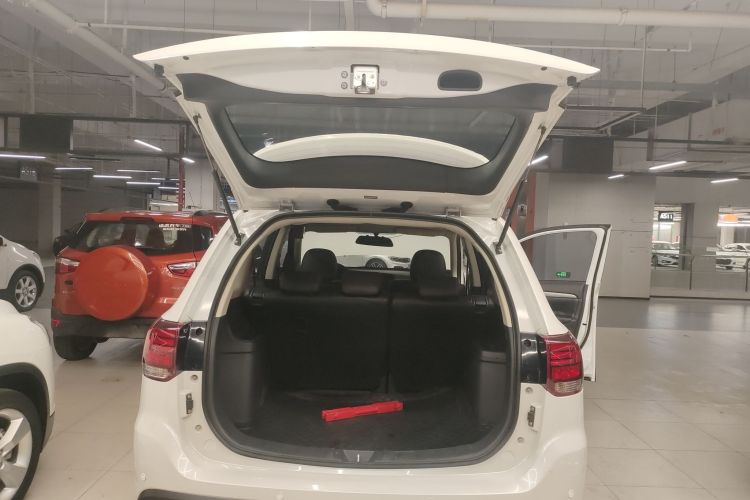 三菱 欧蓝德 2016款 2.0L 两驱风尚版 5座局部细节23