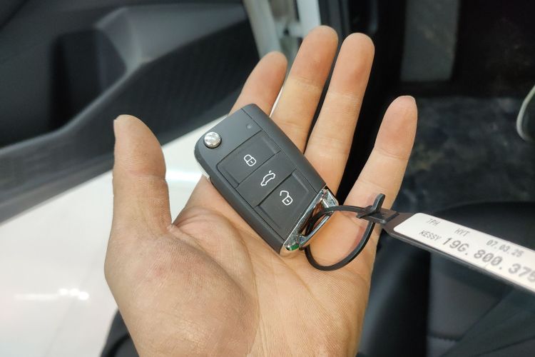 大众 宝来 2025款 200TSI DSG悦行PRO版中控内饰11