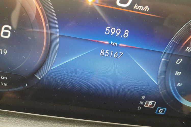 奔驰EQA 2022款 EQA 260中控内饰15